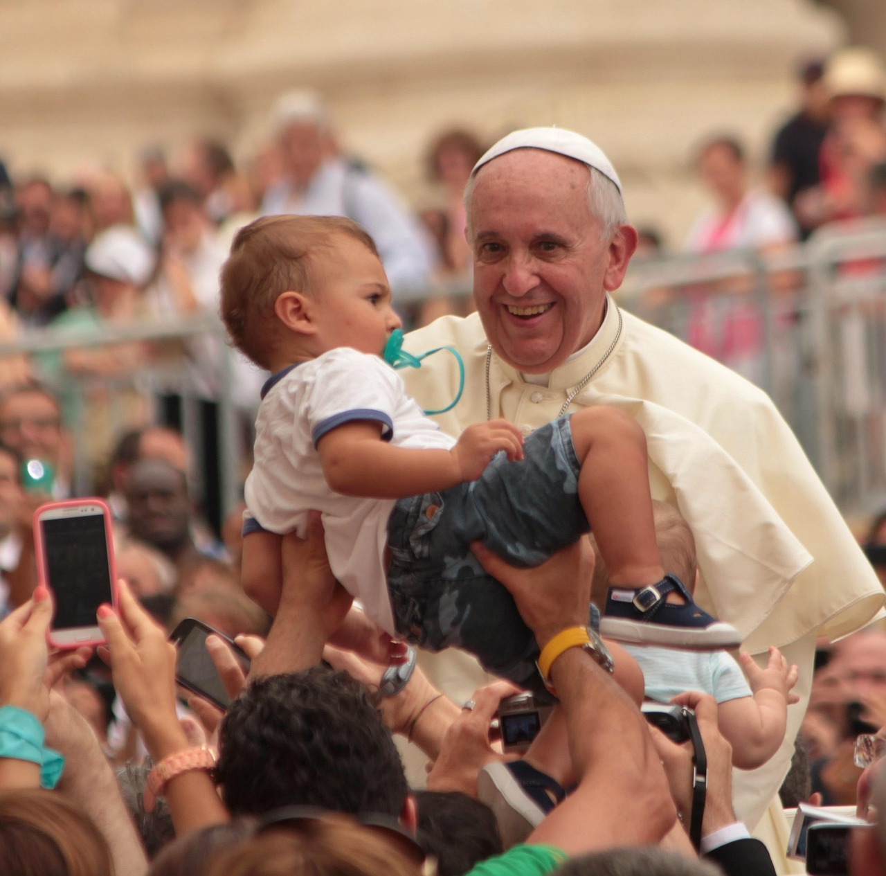 Grazie, Papa Francesco – Il cuore della Chiesa, il cuore del mondo 5